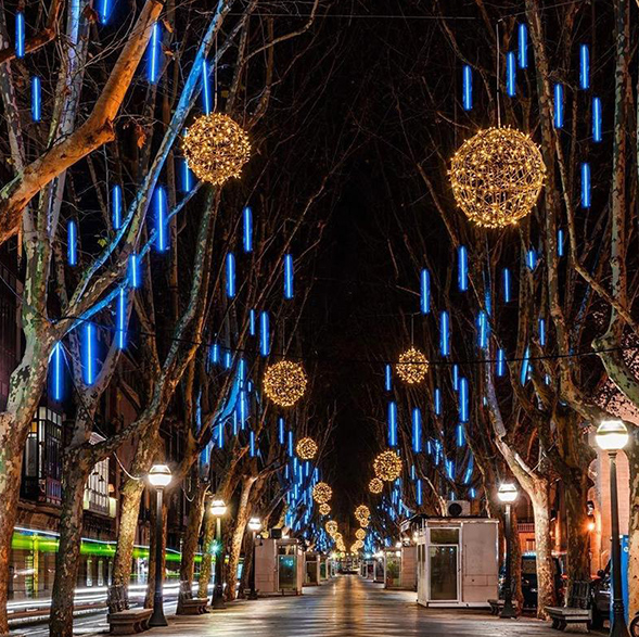 (image for) Snow Fall LED Lights