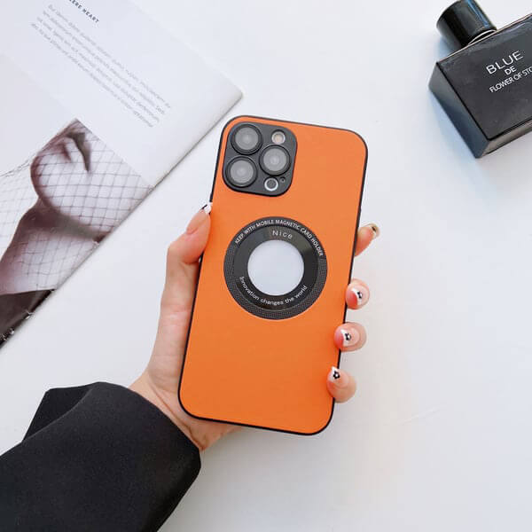 (image for) Magnetic Charging Case For iPhone